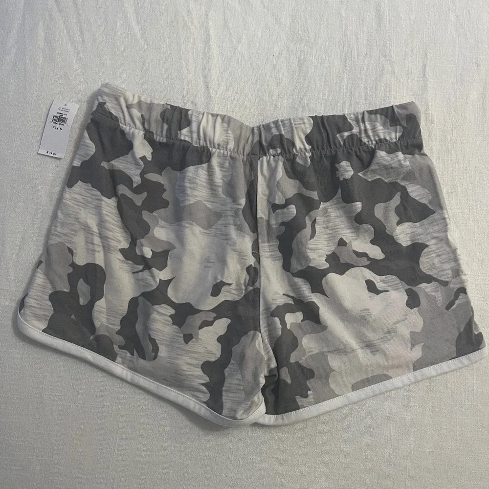 Brand New Kids Old Navy Shorts, Size X-Large